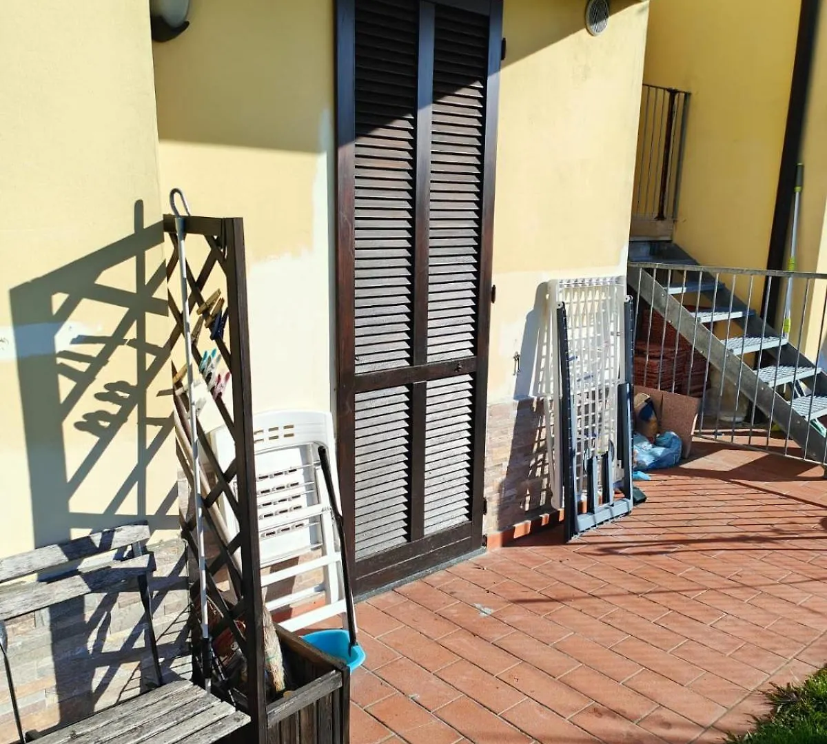 Bilocale Garzella 1 Apartment Cascina 0*,  Italy
